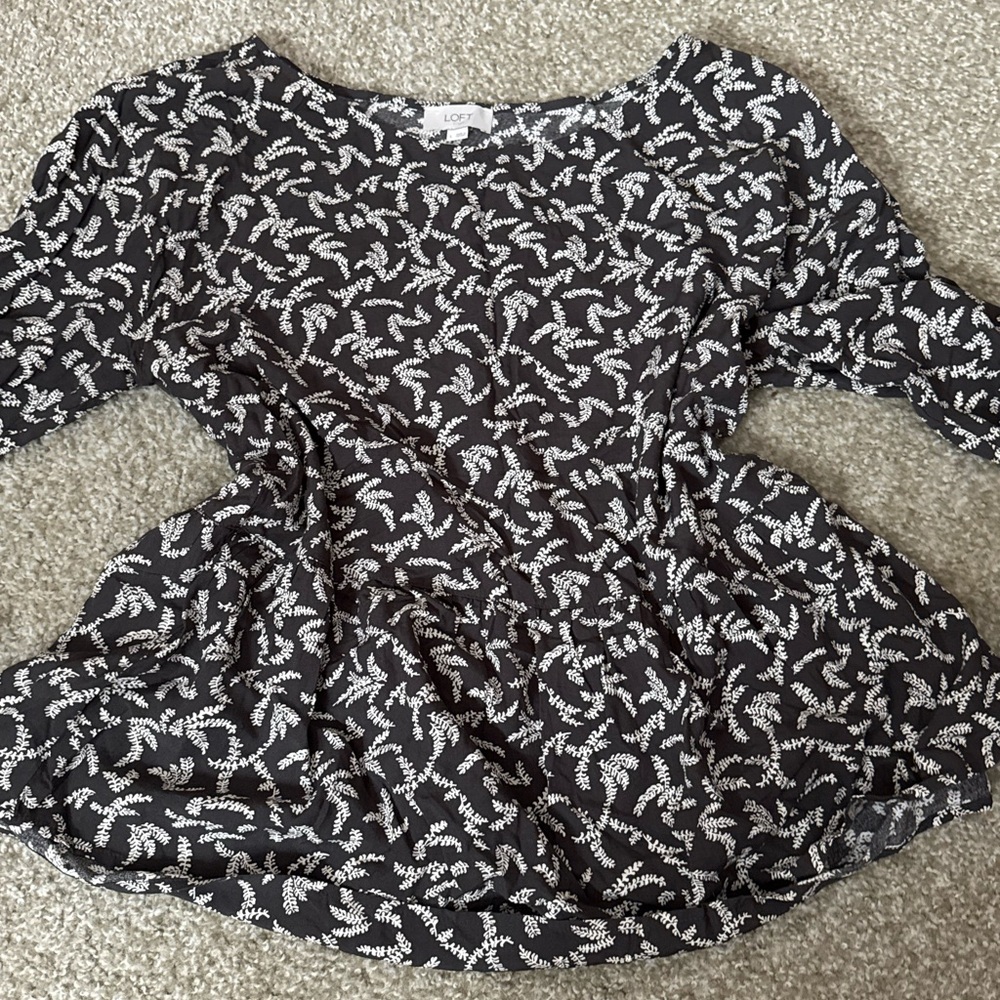 Loft Brown and White Patterned Top